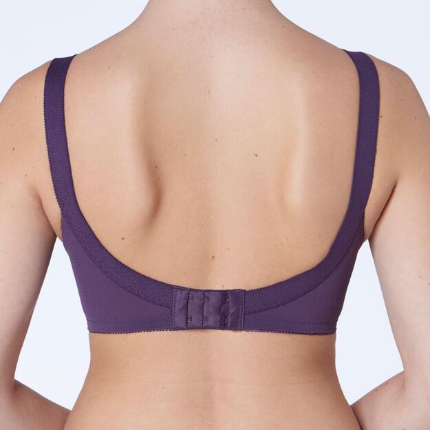 Triumph Doreen Classic Non Wired black The worlds best selling bra!