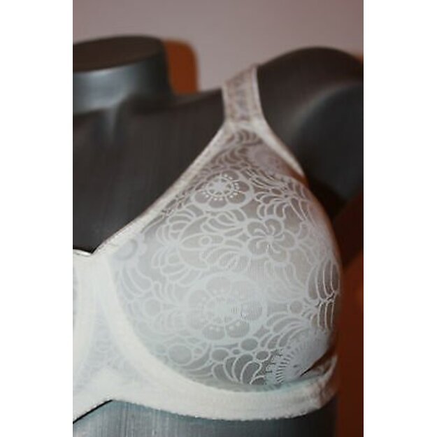 Triumph Lovely Minimizer W bra