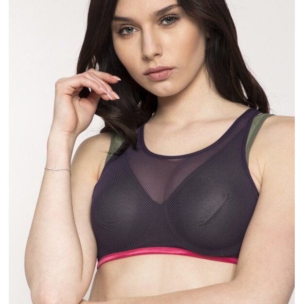 Triumph Women s Triaction Magic Motion Pro Mw Sports Bra